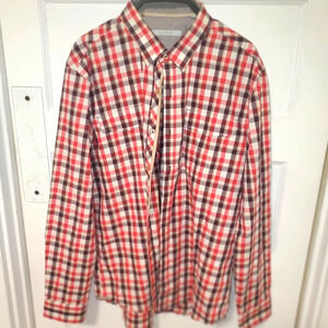 7 Diamonds Red White Navy Plaid Casual Button-Down Shirt